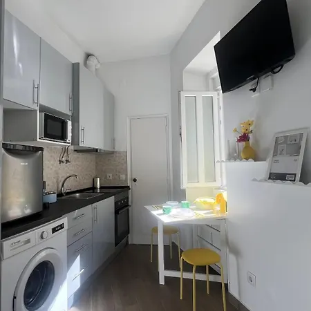 Alcântara Yellow * Lisboa